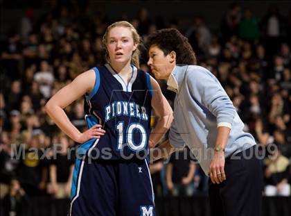 Thumbnail 1 in Freedom vs. Millbrook (VHSL AA D3 Semifinal) photogallery.