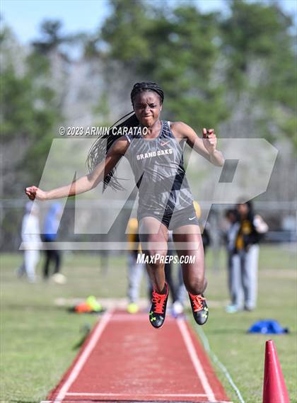 Thumbnail 3 in The Woodlands Invitational photogallery.