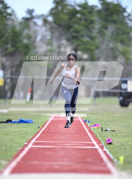 Thumbnail 1 in The Woodlands Invitational photogallery.