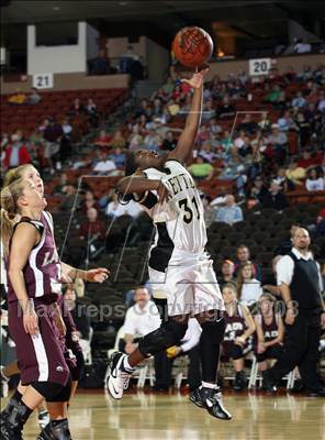 Thumbnail 1 in Sudan vs. Martins Mill (UIL D1 1A Final) photogallery.