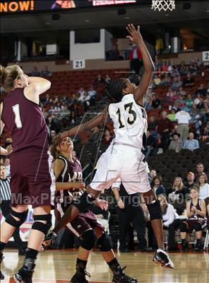 Thumbnail 2 in Sudan vs. Martins Mill (UIL D1 1A Final) photogallery.