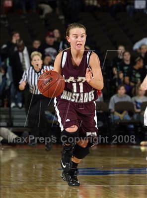 Thumbnail 2 in Sudan vs. Martins Mill (UIL D1 1A Final) photogallery.