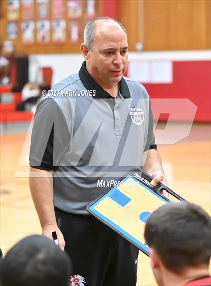 Thumbnail 1 in Chaparral vs. Central (Phoenix Union Coyote Classic) photogallery.