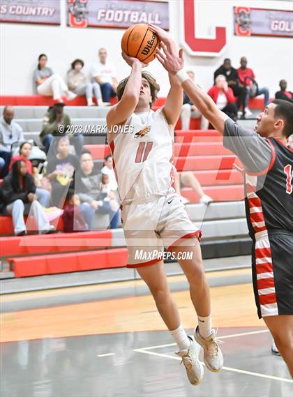 Thumbnail 3 in Chaparral vs. Central (Phoenix Union Coyote Classic) photogallery.
