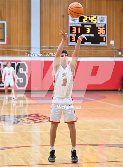 Thumbnail 1 in Chaparral vs. Central (Phoenix Union Coyote Classic) photogallery.