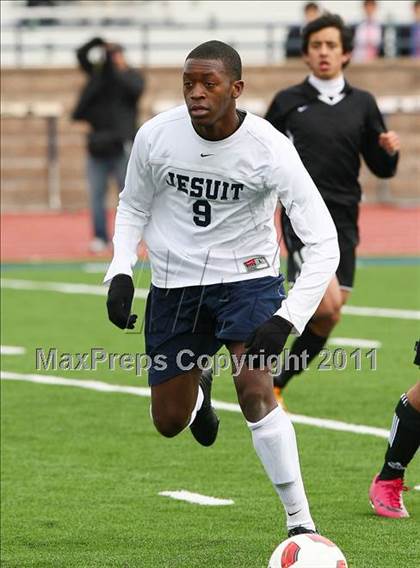 Thumbnail 3 in Bishop Lynch vs Dallas Jesuit (Meintser Tournament) photogallery.
