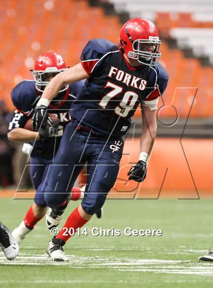 Thumbnail 3 in Hoosick Falls vs. Chenango Forks (NYSPHSAA Class C Final) photogallery.