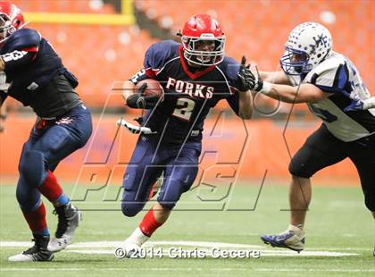 Thumbnail 1 in Hoosick Falls vs. Chenango Forks (NYSPHSAA Class C Final) photogallery.
