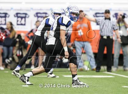 Thumbnail 1 in Hoosick Falls vs. Chenango Forks (NYSPHSAA Class C Final) photogallery.