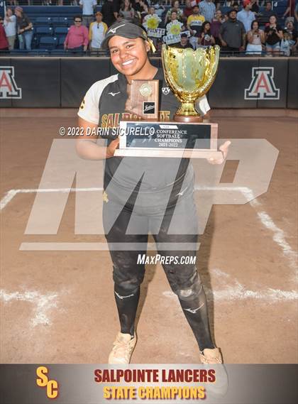 Thumbnail 2 in Canyon del Oro vs Salpointe Catholic (AIA 4A Final - Awards) photogallery.