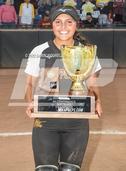 Thumbnail 3 in Canyon del Oro vs Salpointe Catholic (AIA 4A Final - Awards) photogallery.
