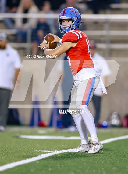 Thumbnail 2 in Oak Ridge vs Tomball (UIL 6A D2 Area Playoffs) photogallery.