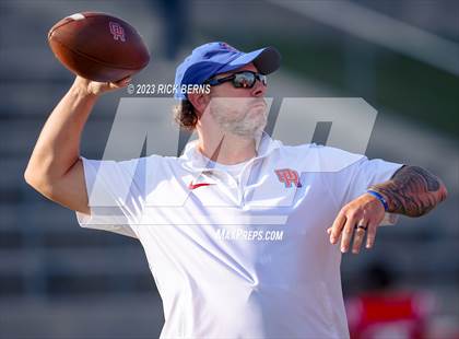 Thumbnail 1 in Oak Ridge vs Tomball (UIL 6A D2 Area Playoffs) photogallery.