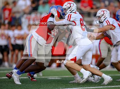 Thumbnail 1 in Oak Ridge vs Tomball (UIL 6A D2 Area Playoffs) photogallery.