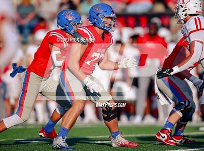 Thumbnail 3 in Oak Ridge vs Tomball (UIL 6A D2 Area Playoffs) photogallery.