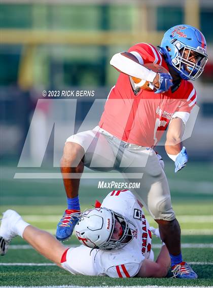 Thumbnail 3 in Oak Ridge vs Tomball (UIL 6A D2 Area Playoffs) photogallery.