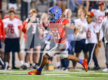 Thumbnail 3 in Oak Ridge vs Tomball (UIL 6A D2 Area Playoffs) photogallery.