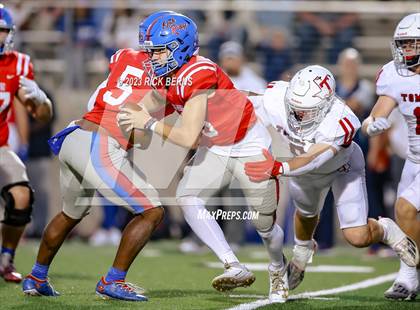 Thumbnail 2 in Oak Ridge vs Tomball (UIL 6A D2 Area Playoffs) photogallery.