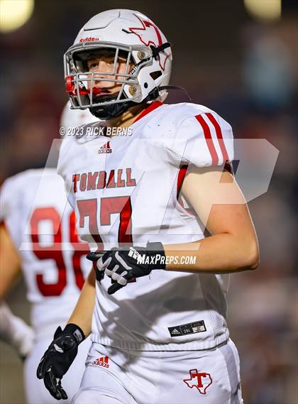 Thumbnail 3 in Oak Ridge vs Tomball (UIL 6A D2 Area Playoffs) photogallery.