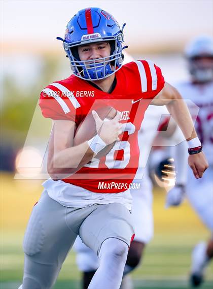 Thumbnail 1 in Oak Ridge vs Tomball (UIL 6A D2 Area Playoffs) photogallery.