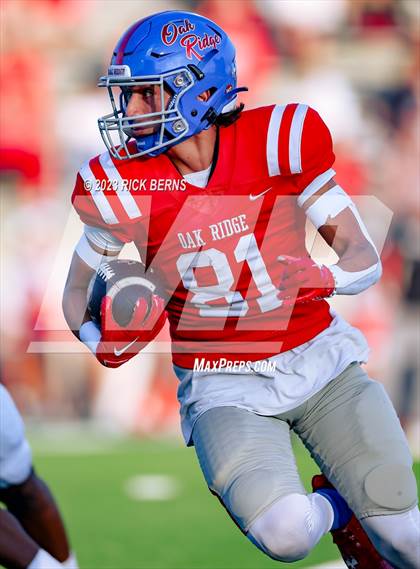Thumbnail 1 in Oak Ridge vs Tomball (UIL 6A D2 Area Playoffs) photogallery.