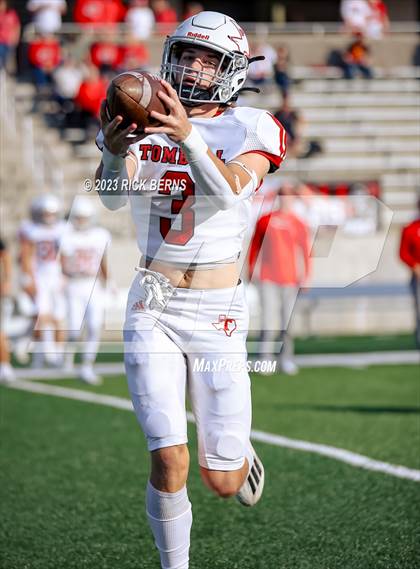 Thumbnail 2 in Oak Ridge vs Tomball (UIL 6A D2 Area Playoffs) photogallery.