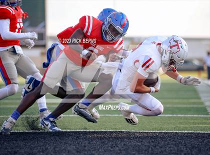 Thumbnail 3 in Oak Ridge vs Tomball (UIL 6A D2 Area Playoffs) photogallery.