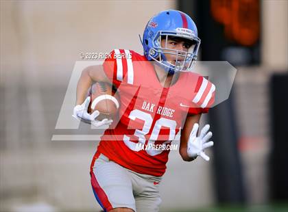 Thumbnail 1 in Oak Ridge vs Tomball (UIL 6A D2 Area Playoffs) photogallery.