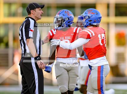 Thumbnail 2 in Oak Ridge vs Tomball (UIL 6A D2 Area Playoffs) photogallery.