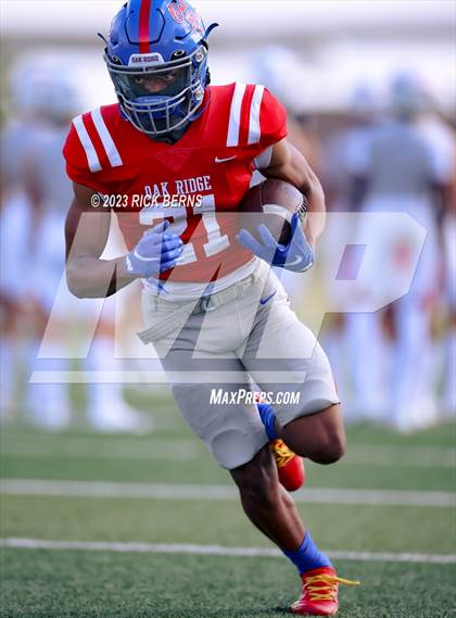 Thumbnail 2 in Oak Ridge vs Tomball (UIL 6A D2 Area Playoffs) photogallery.