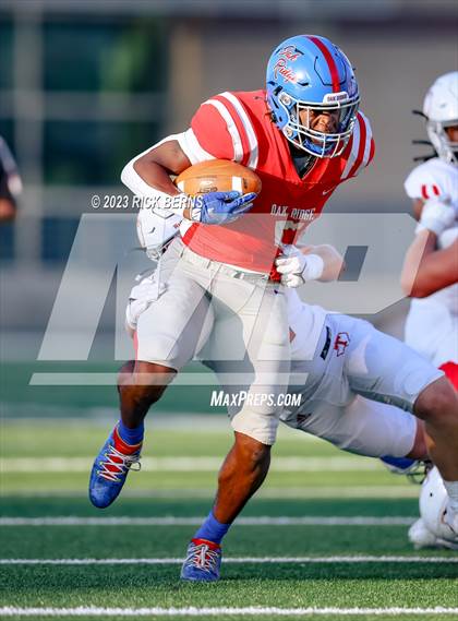 Thumbnail 1 in Oak Ridge vs Tomball (UIL 6A D2 Area Playoffs) photogallery.