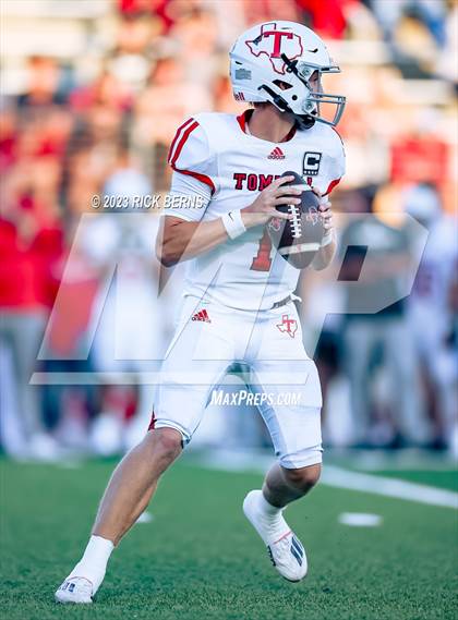 Thumbnail 1 in Oak Ridge vs Tomball (UIL 6A D2 Area Playoffs) photogallery.