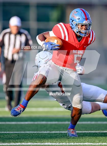 Thumbnail 2 in Oak Ridge vs Tomball (UIL 6A D2 Area Playoffs) photogallery.