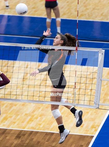 Thumbnail 3 in Lewis-Palmer vs. Windsor (CHSAA 4A Playoff) photogallery.