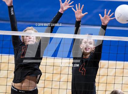 Thumbnail 3 in Lewis-Palmer vs. Windsor (CHSAA 4A Playoff) photogallery.