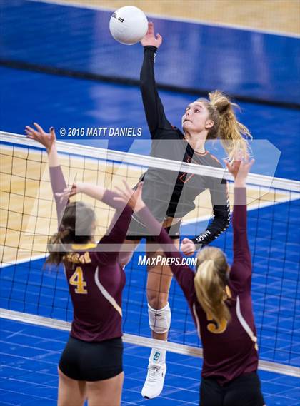 Thumbnail 3 in Lewis-Palmer vs. Windsor (CHSAA 4A Playoff) photogallery.