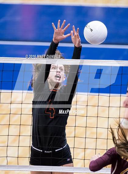 Thumbnail 3 in Lewis-Palmer vs. Windsor (CHSAA 4A Playoff) photogallery.
