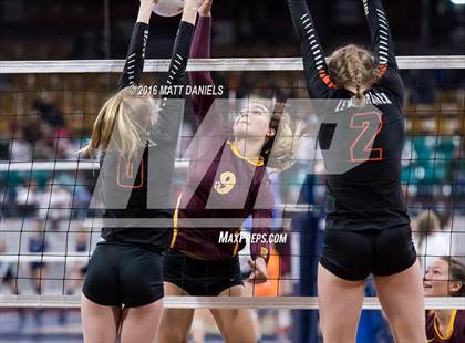 Thumbnail 3 in Lewis-Palmer vs. Windsor (CHSAA 4A Playoff) photogallery.
