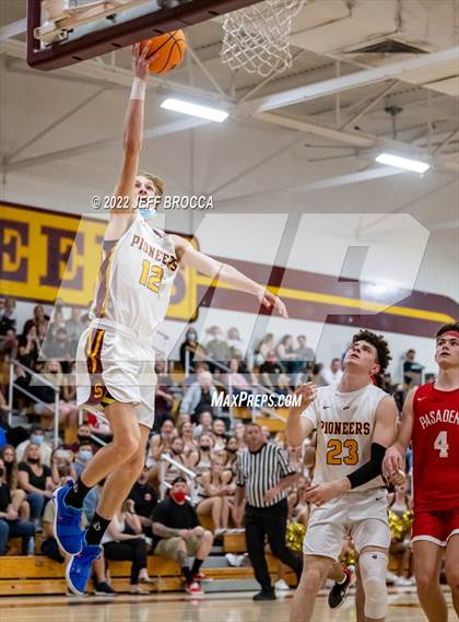Thumbnail 2 in Pasadena @ Simi Valley CIF SS DIV 2AA First Round Playoffs photogallery.