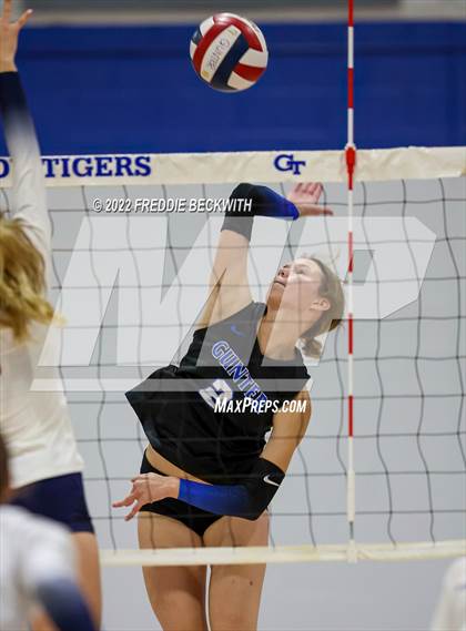 Thumbnail 1 in Aubrey @ Gunter photogallery.