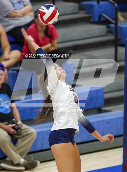Thumbnail 2 in Aubrey @ Gunter photogallery.