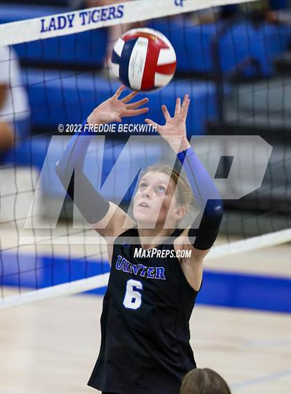 Thumbnail 3 in Aubrey @ Gunter photogallery.