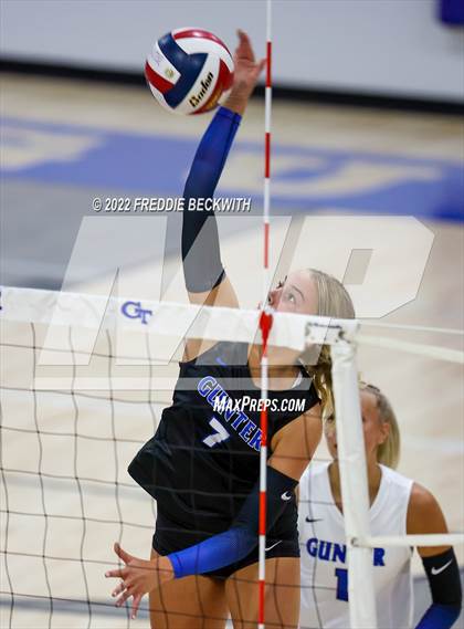 Thumbnail 2 in Aubrey @ Gunter photogallery.