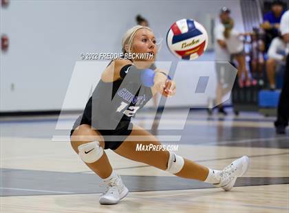 Thumbnail 3 in Aubrey @ Gunter photogallery.