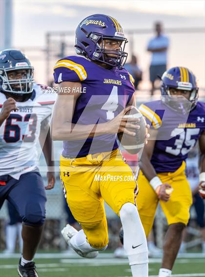 Thumbnail 3 in Lewisburg @ DeSoto Central photogallery.
