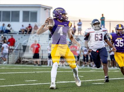 Thumbnail 2 in Lewisburg @ DeSoto Central photogallery.
