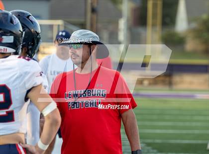 Thumbnail 1 in Lewisburg @ DeSoto Central photogallery.