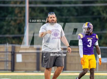 Thumbnail 3 in Lewisburg @ DeSoto Central photogallery.