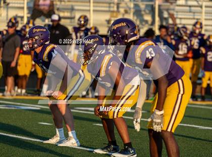 Thumbnail 3 in Lewisburg @ DeSoto Central photogallery.