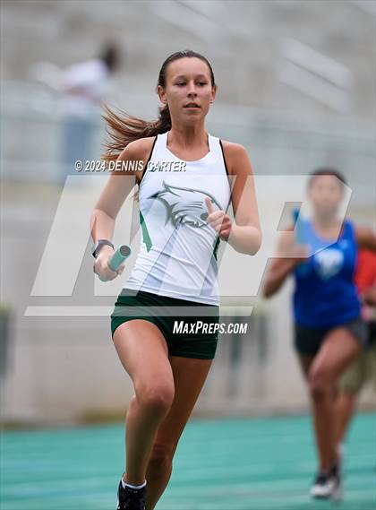Thumbnail 2 in Westminster T&F Meet photogallery.
